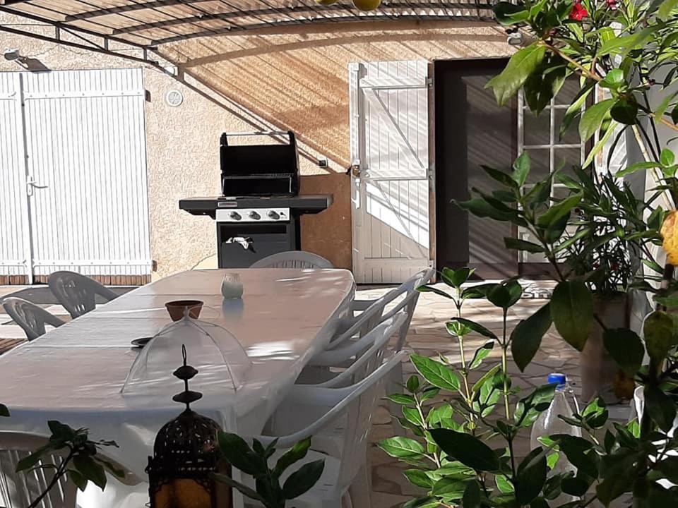 Mas Provencal Au Cannet Des Maures Льо-Канет-де-Мор Екстериор снимка